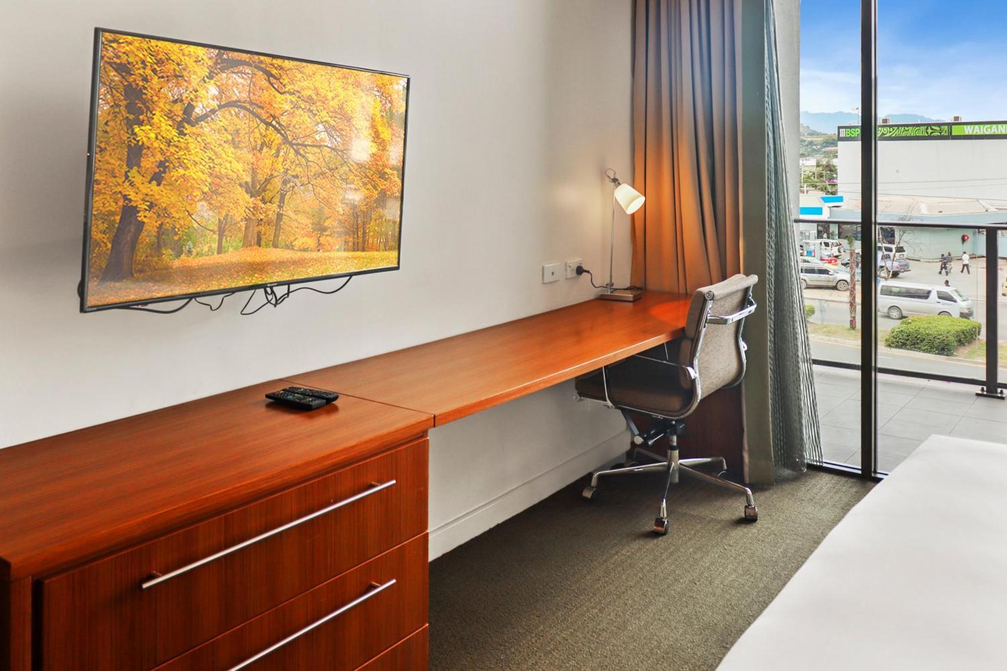Holiday Inn & Suites Port Moresby, An Ihg Hotel Экстерьер фото
