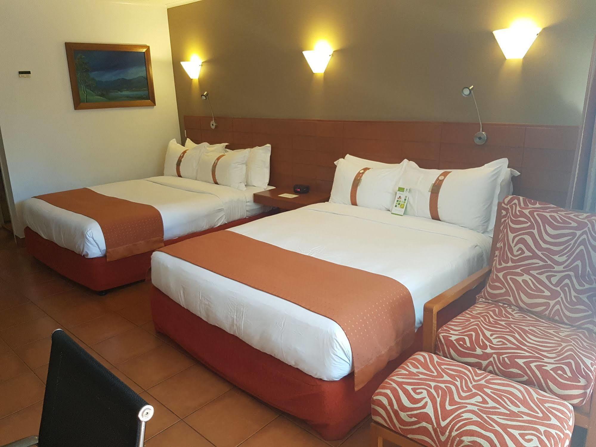 Holiday Inn & Suites Port Moresby By Ihg Экстерьер фото