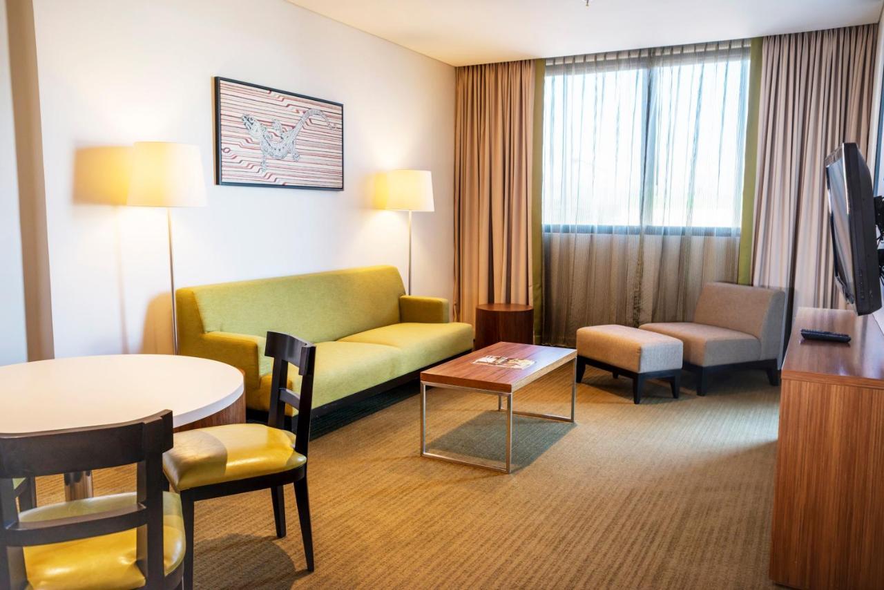 Holiday Inn & Suites Port Moresby By Ihg Экстерьер фото